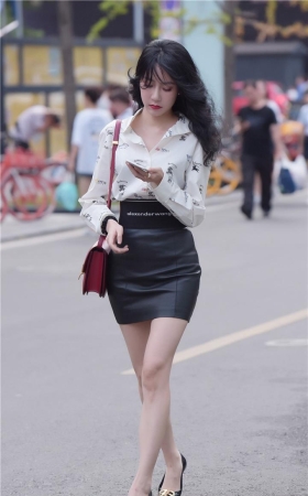 高跟小姐姐3A265[2.03G]