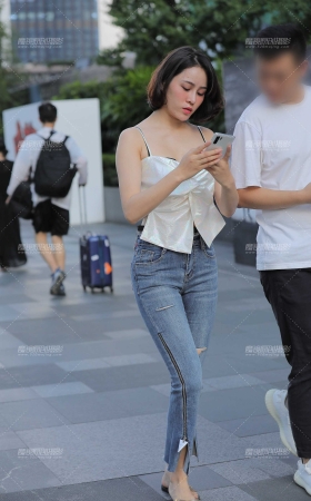 紧牛*** [17P]