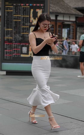 包臀裙美女 曼妙身姿 [22P]