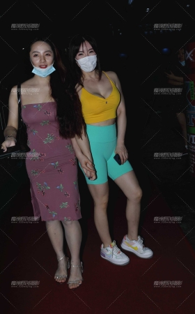 好身材的姐妹花 [19P]