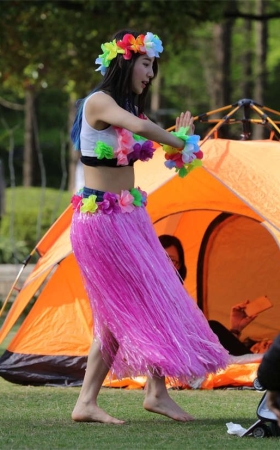 No605 美丽的舞蹈女主播，送上门的一双玉足岂能错过