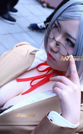 日系四眼美胸妹 [17P]