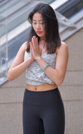 瑜伽美女