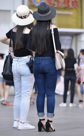 丰满蓝紧牛 [20P]