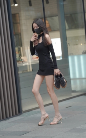 大长腿美女