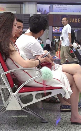 美少女联合出动，同型美足同款凉拖第1期