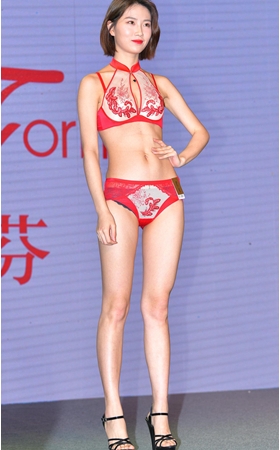 内衣T台模特秀(476P)