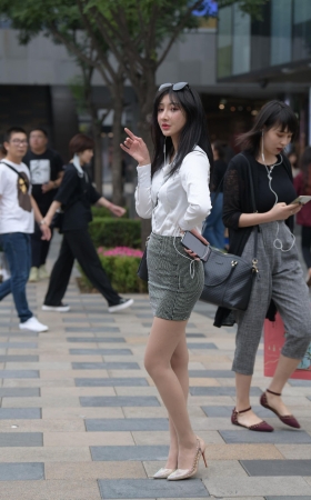 性感的长腿包臀裙美女