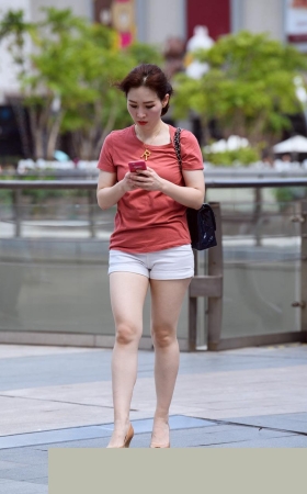白皙的高跟大长腿美女3A3192[105M]