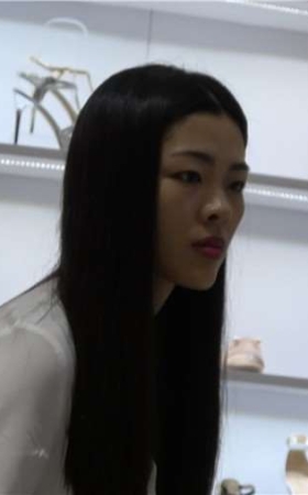 4k-白衬衫丝袜长腿美女鞋柜试高跟鞋