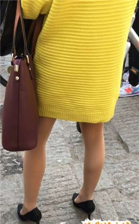 街拍极品高跟丝袜苗条美腿熟女