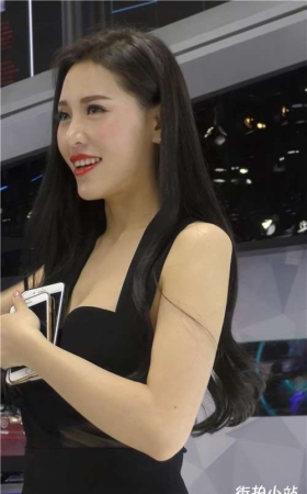 性感美丽美女靓模 [1.21 GB/MP4]