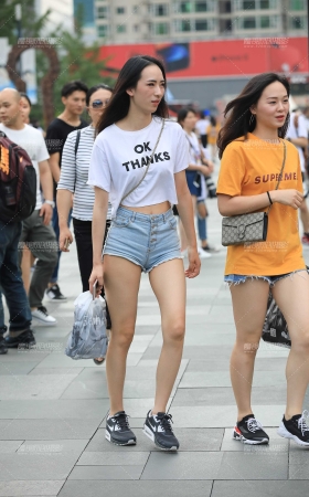 热裤 [16P]