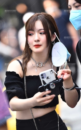 直播小妹 [21P]