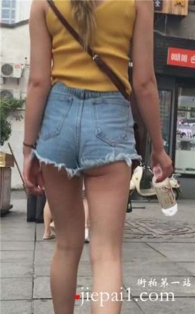 超短牛仔热裤洋妞 [1.73 GB]