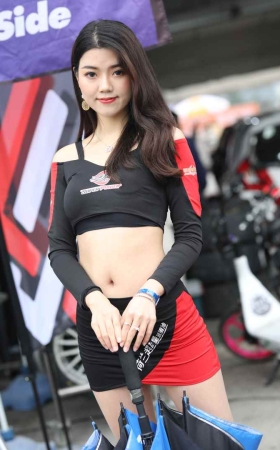 红黑套装裙 [211P7V-6.11GB]