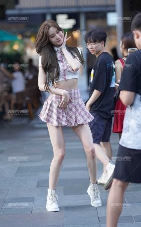 长腿美女热舞 [29P]