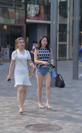 性感热裤少妇