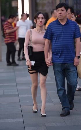 肉丝美女