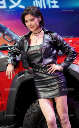 夹克裙装 [18P]
