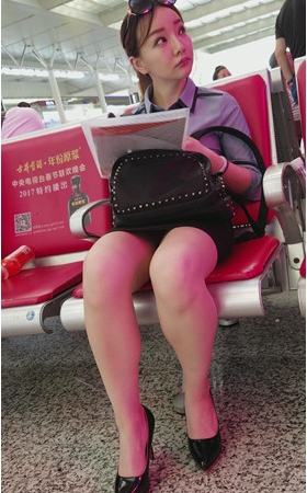 黑色高跟美腿小姐姐