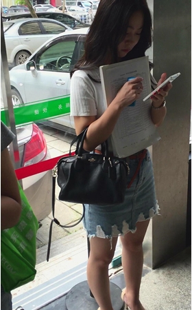 高跟鞋美腿