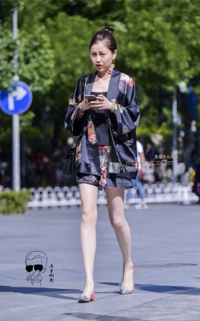 大长腿美女 [10P]