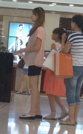 鞋柜若没看够，可去表柜再看