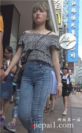 4k-紧到令人窒息的蓝牛清纯小美女 [2.25 GB]