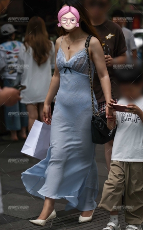 网纱蓝裙辣妈 [26P]