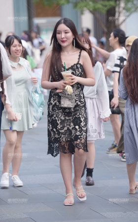 包臀裙的美女 [15P]