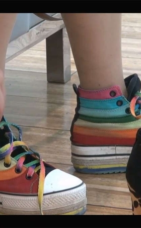小美女的长肉丝，几乎玩遍试鞋所有的花样