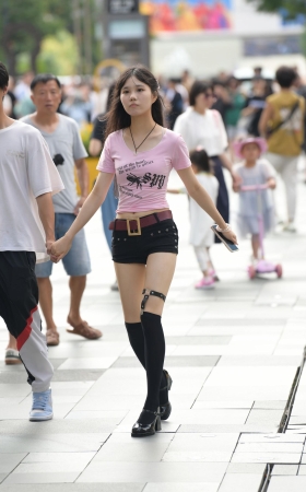 2387-11=78√筷子美腿，小腿袜女生