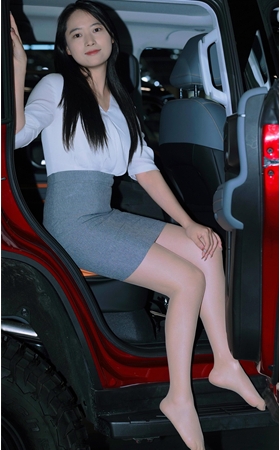 灰裙美女(123P)