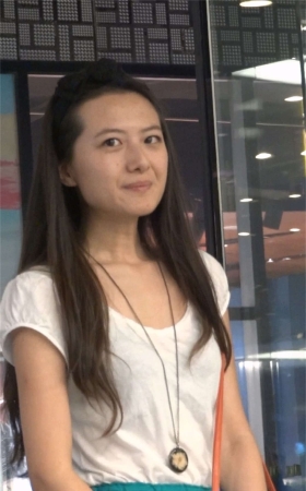 蓝色紧身短裙极品气质美女