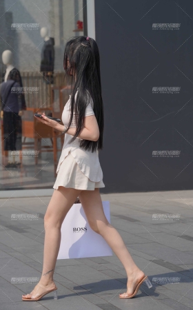 短裙 [17P]