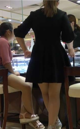 4k-应聘的街拍丝足姐妹