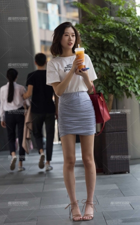 高挑长腿美女 [12P]