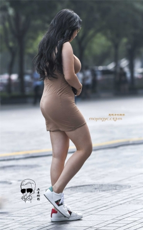 丰腴少妇凹凸有致吸晴 [18P]
