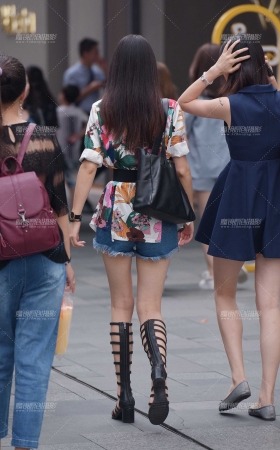 漂亮的美女 [13P]