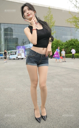 可爱BB [27P]