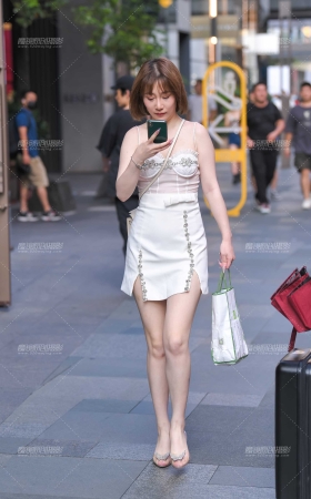 白皙 [14P]