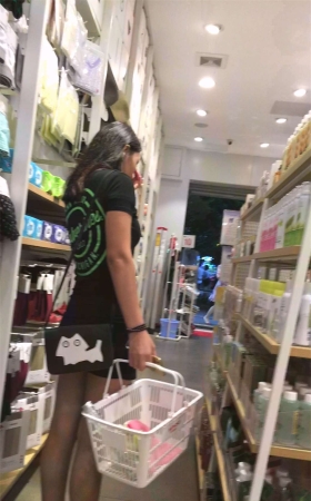 包臀美女