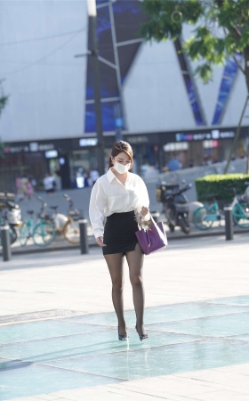 黑丝小姐姐