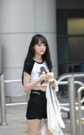 简单好看的青春 [46P-1.02GB]