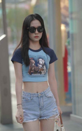 青春活力小蛮腰 [138P1V-1.55GB]