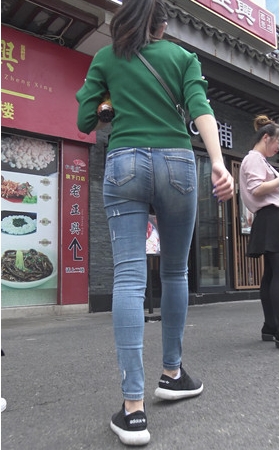 牛仔裤MM