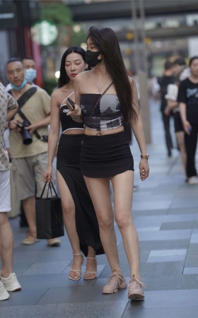 美腿小姐姐