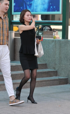 气质黑丝美女