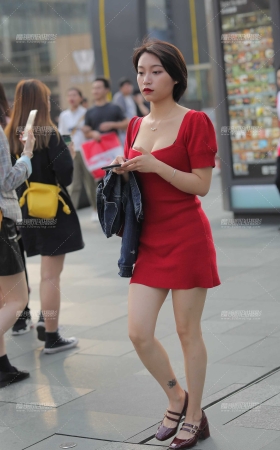 好看的短发女孩 [17P]